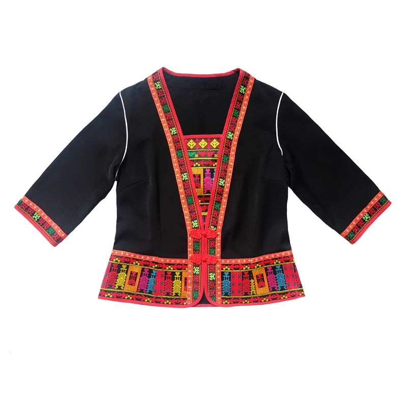 Pakaian Hainan Li Brocade Etnik Li yang Cantik